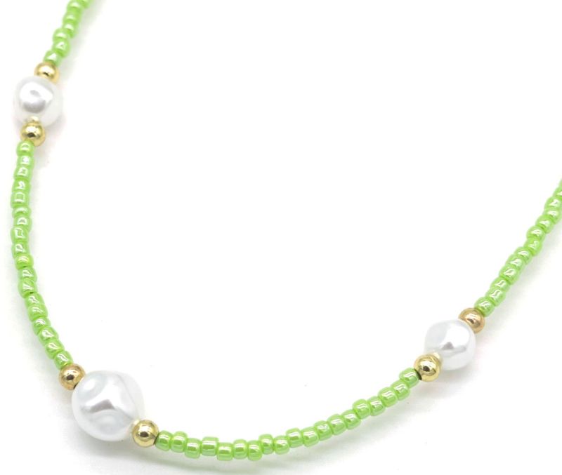 Groene pareltjes ketting1