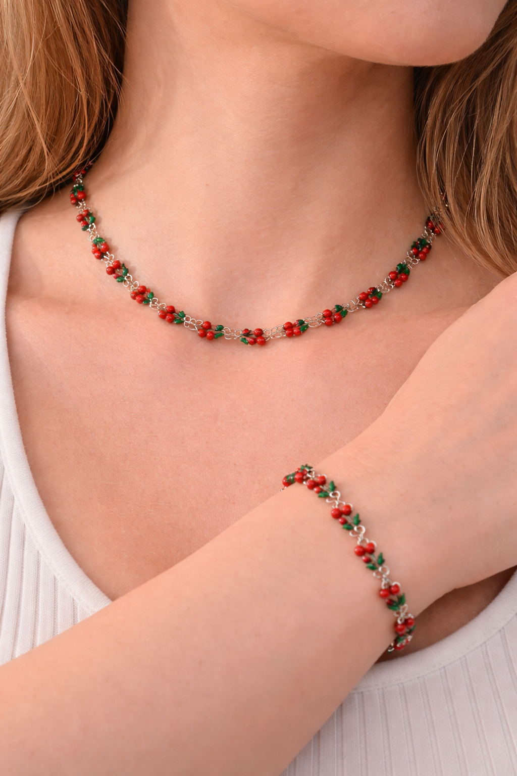 Setje van zilverkleurige kersen ketting met zilverkleurige kersen armband (roestvrij staal)