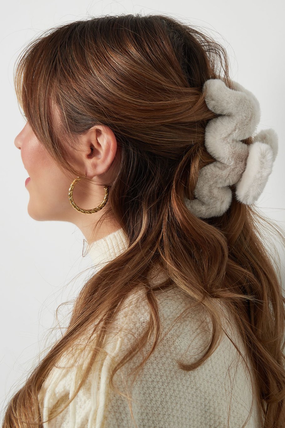 zachtebruinekronkelhaarklem2