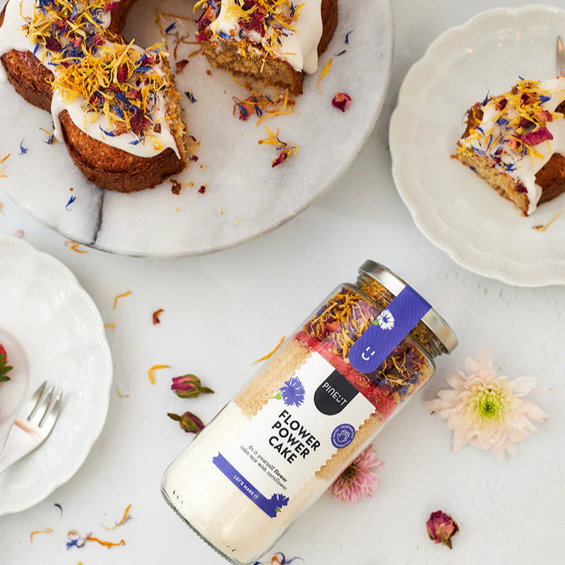Pineut Cake - pot - Flower Power Cake