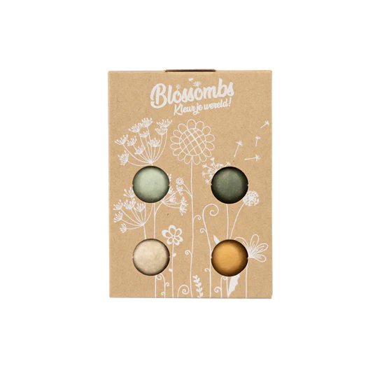 GiftBoxMiniBloemenvoorjoumet4bloembommetjes2