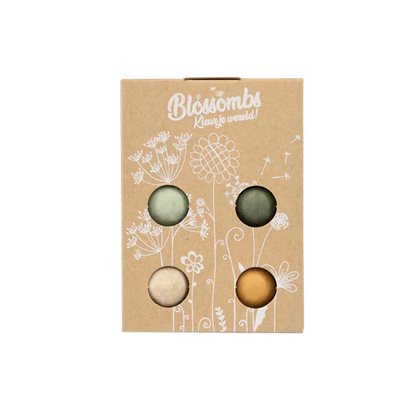 GiftBoxMiniBloemenvoorjoumet4bloembommetjes2