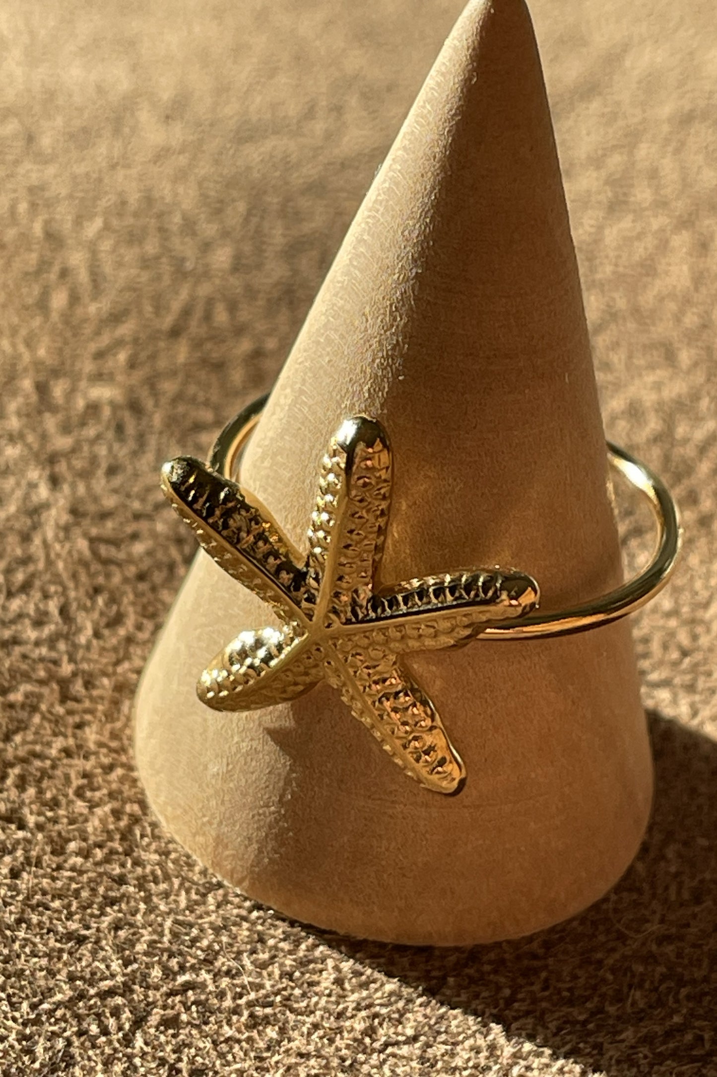 Goudkleurige kleine zeester ring (roestvrij staal)8