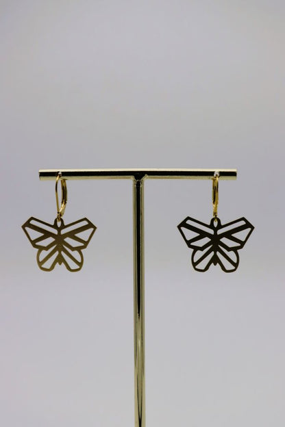 Goudkleurige oorbellen met goudkleurige matte origami vlinders