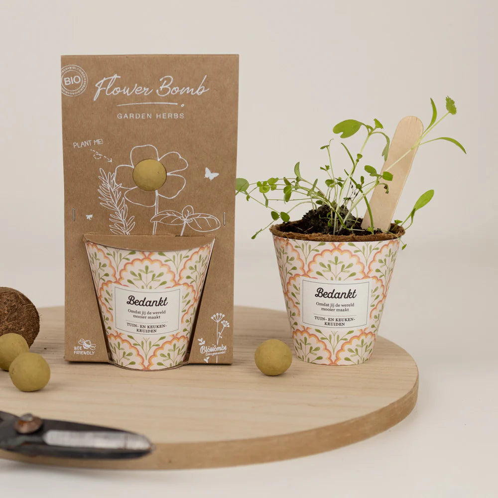 GrowkitBedanktmetTuin-enKeukenkruidenMixZaadbommetje2