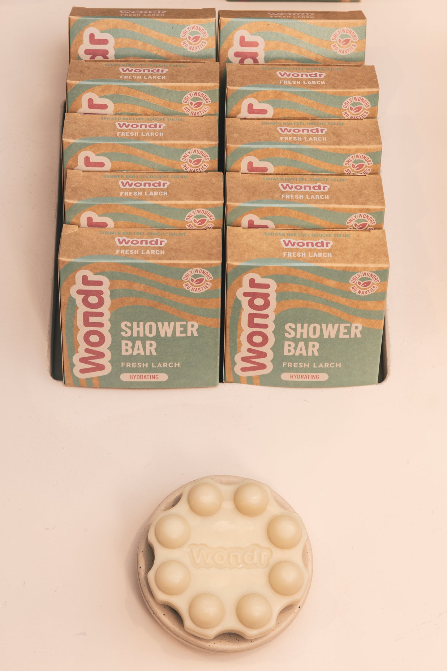 Wondr Shower bar HYDRATEREND | Fresh larch