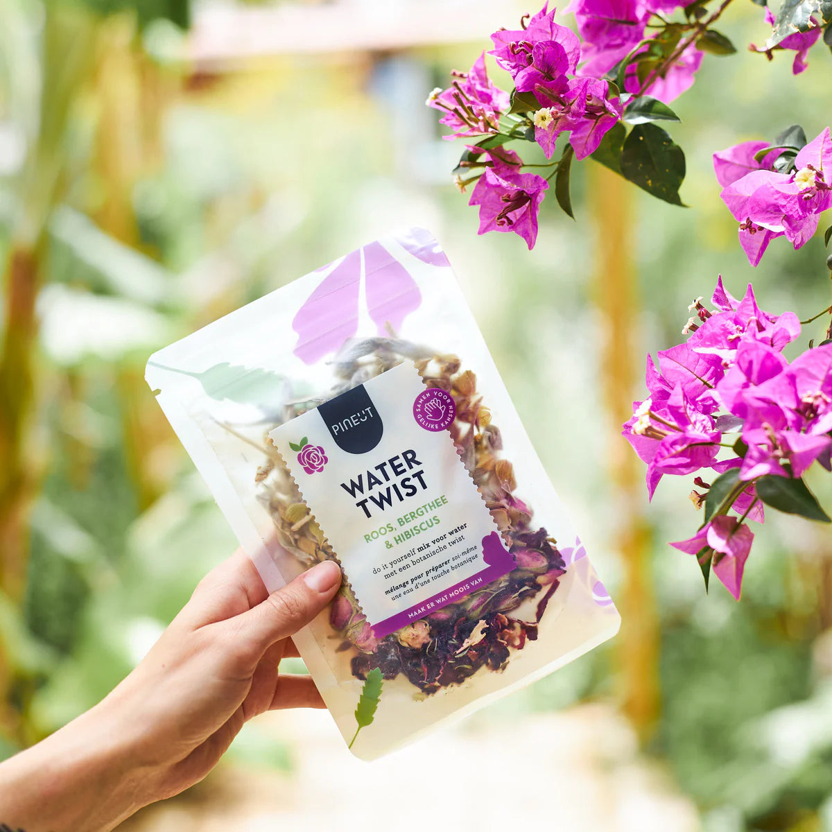 PineutWatertwist_Pouchbag_Roos_Bergthee_Hibiscus3