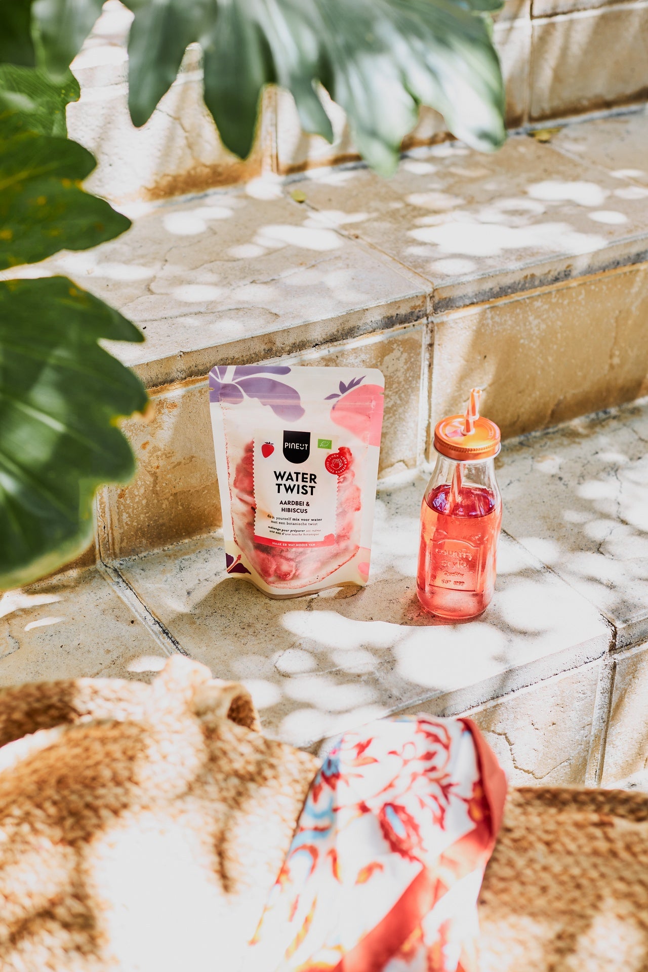 Pineut Watertwist Pouchbag Aardbei Hibiscus BIO
