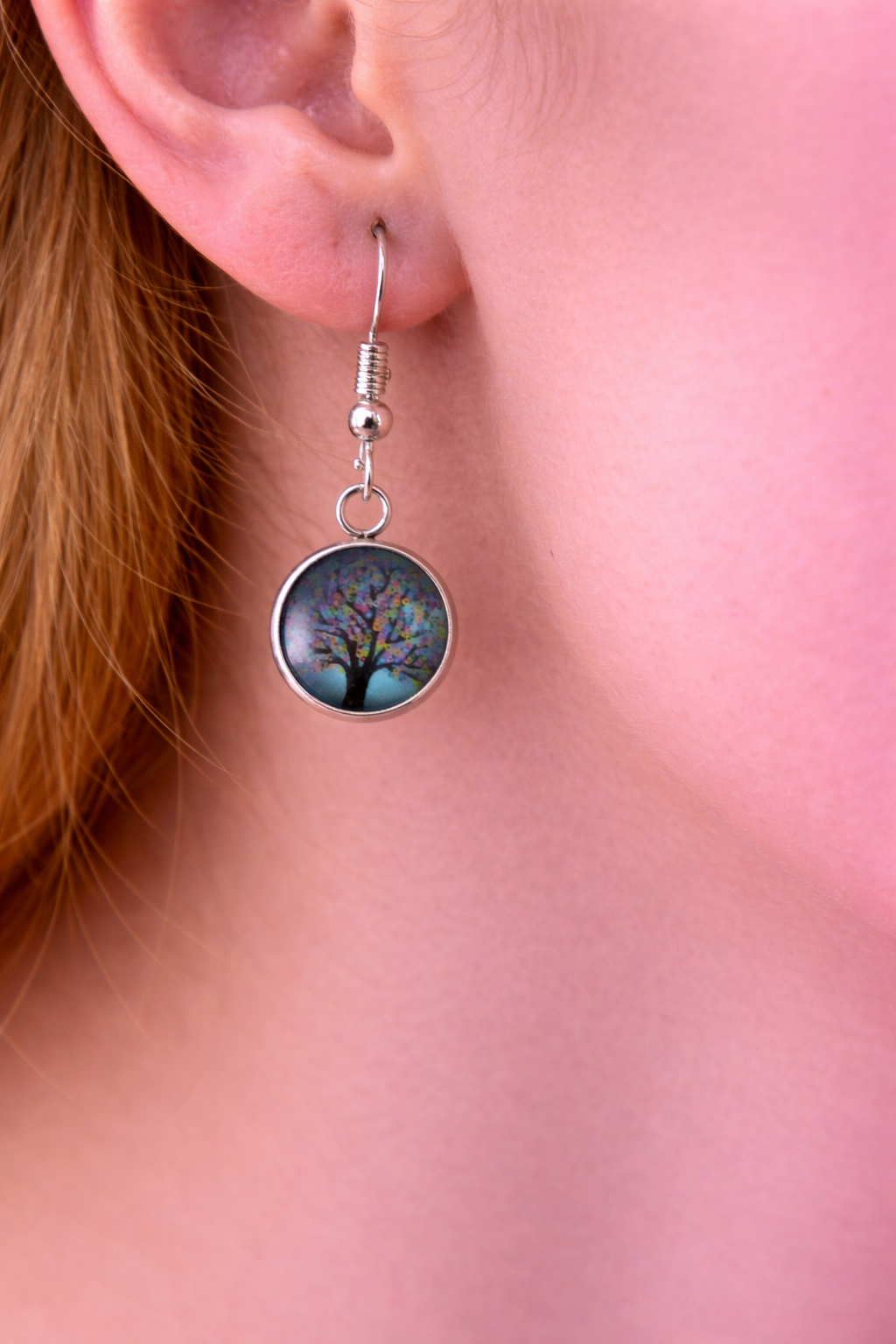 Zilverkleurige blauwe boom oorbellen ( roestvrij staal)