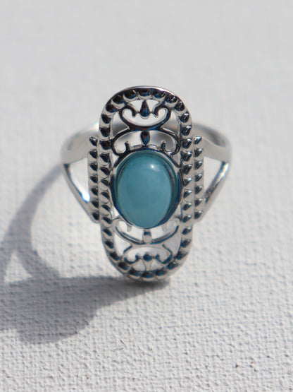 Zilverkleurige stainlees steel ring met blauwe steen(18mm)