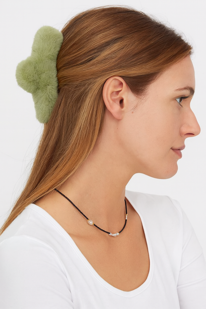 Zwarte glaskralen ketting met witte parels1