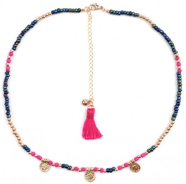 choker met goud, fuchsia en blauwe pareltjes en muntjes